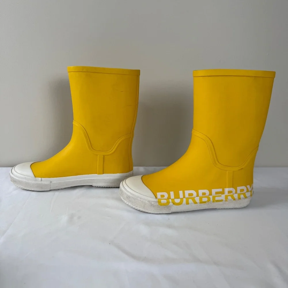 Burberry Kids Yellow Rubber Logo Rain‎ Boots Size EU32 US13.5-1